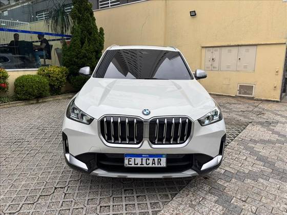 BMW X1 2.0 16V TURBO GASOLINA SDRIVE20I X-LINE STEPTRONIC BMW X1 2.0 16V TURBO GASOLINA SDRIVE20I X-LINE STEPTRONIC